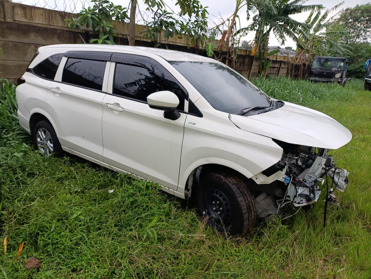 TOYOTA AVANZA  1.3 E