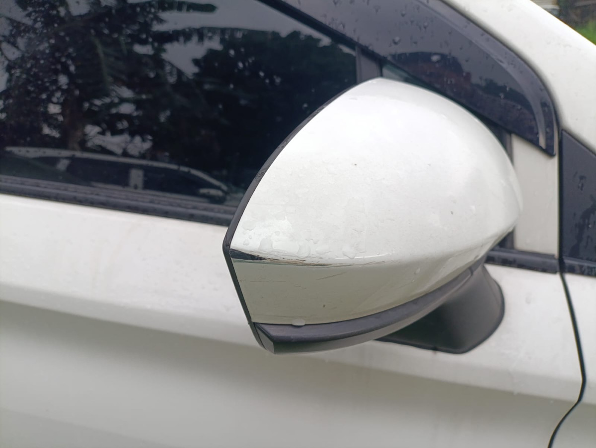 TOYOTA AVANZA  1.3 E