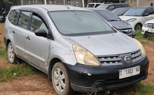 NISSAN GRAND LIVINA XV