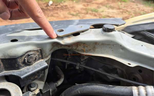 NISSAN GRAND LIVINA XV