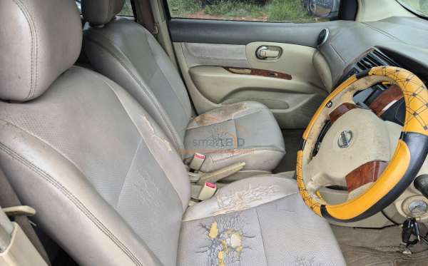 NISSAN GRAND LIVINA XV