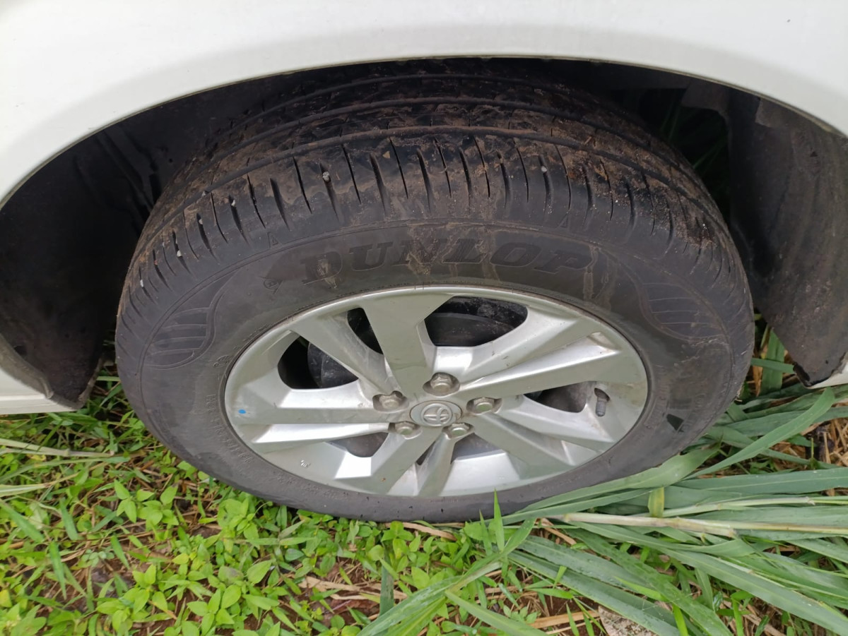 TOYOTA AVANZA  1.3 E