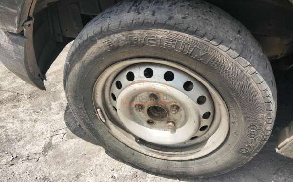 SUZUKI MEGA CARRY PU