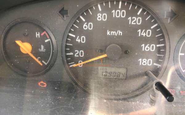 SUZUKI MEGA CARRY PU