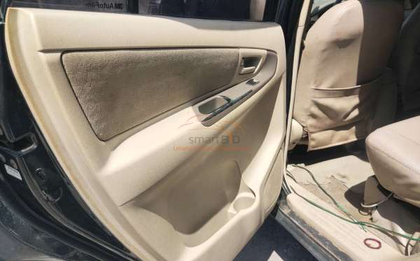 TOYOTA KIJANG INNOVA G