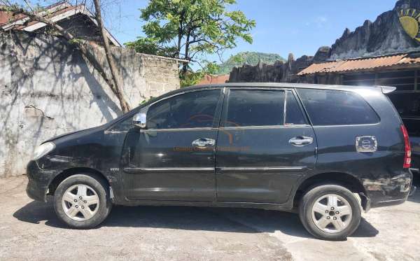 TOYOTA KIJANG INNOVA G