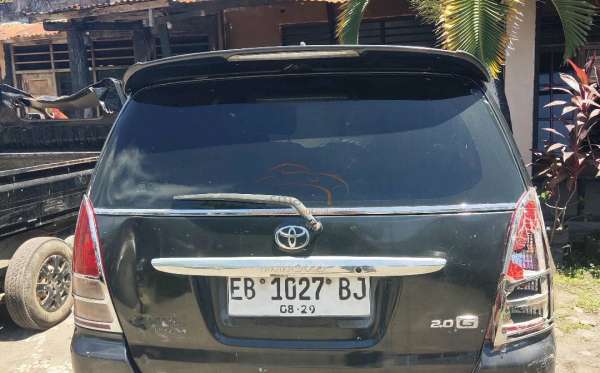 TOYOTA  KIJANG  INNOVA