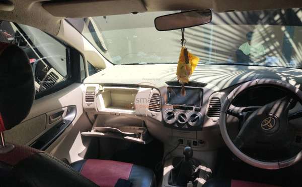 TOYOTA  KIJANG  INNOVA