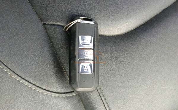 WULING ALMAZ 1.5 LT LUX CVT