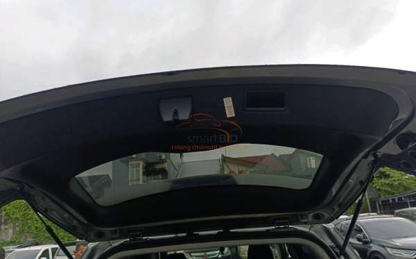 WULING ALMAZ 1.5 LT LUX CVT