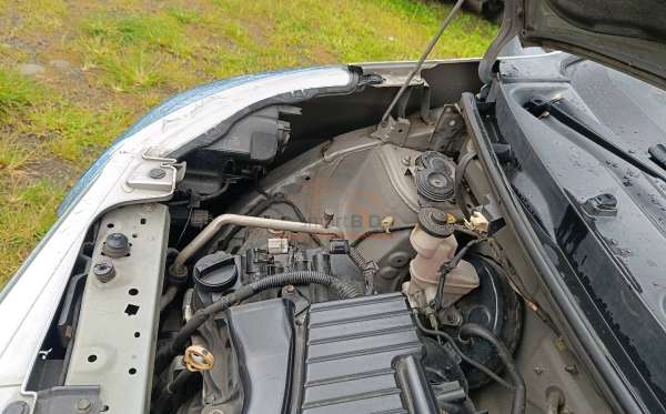 DAIHATSU  SIGRA  1.2 X