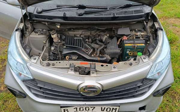 DAIHATSU  SIGRA  1.2 X