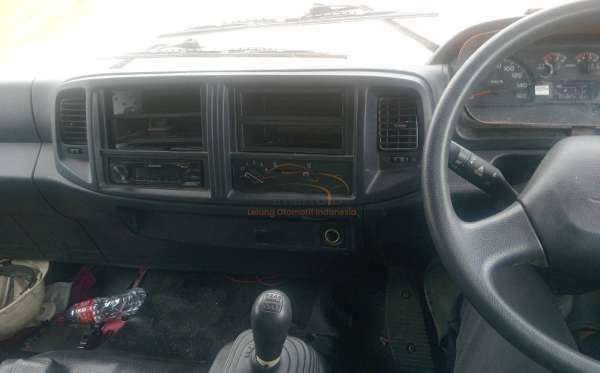 HINO  FL8JW2A PGJ (6X2) M/T TRN