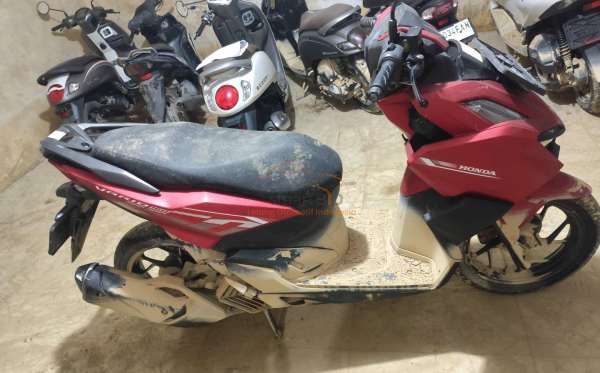HONDA  VARIO 160