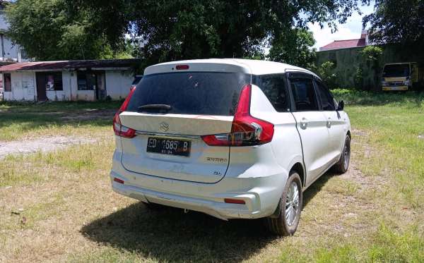 SUZUKI ERTIGA GL