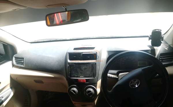 TOYOTA AVANZA G