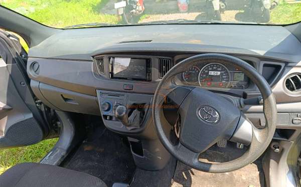 TOYOTA  CALYA  1.2 E STD