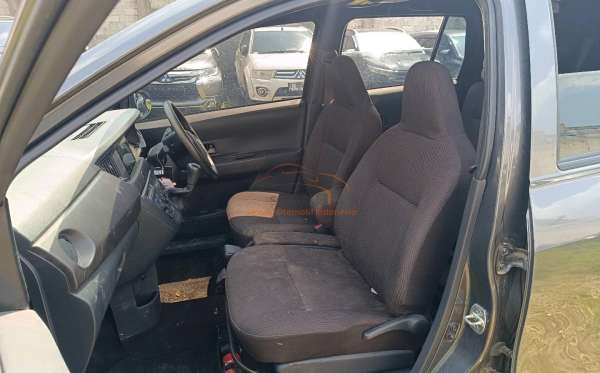 TOYOTA  CALYA  1.2 E STD