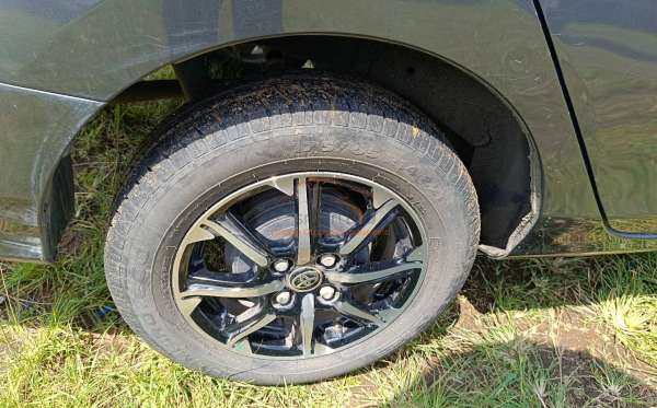 TOYOTA  CALYA  1.2 E STD