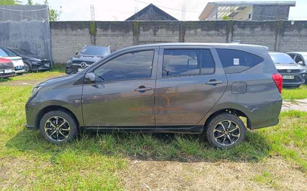TOYOTA  CALYA  1.2 E STD