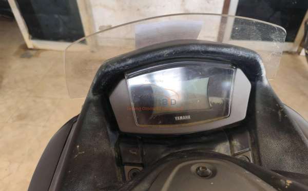 YAMAHA NMAX 155
