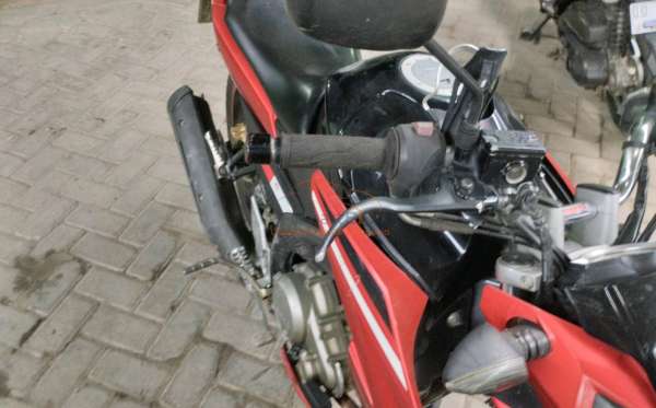 YAMAHA VIXION NEW ADVANCE