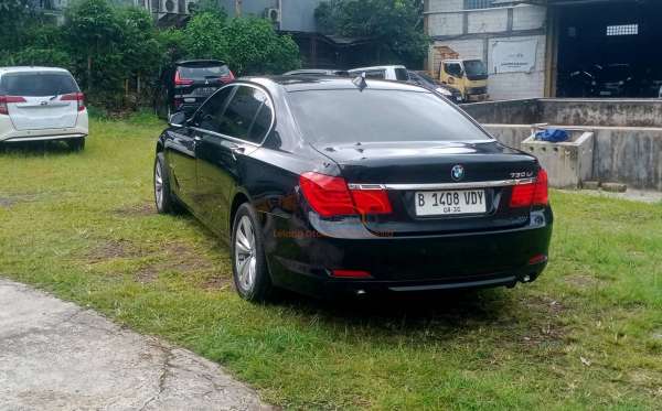 BMW 730L I  AT