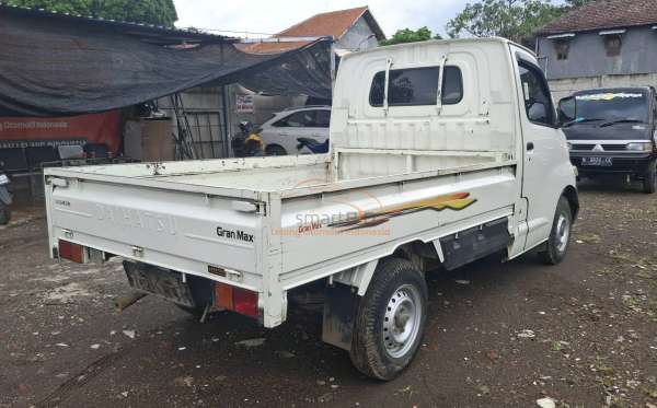 DAIHATSU GRAN MAX PICK-UP