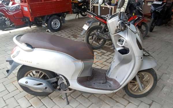 HONDA SCOOPY