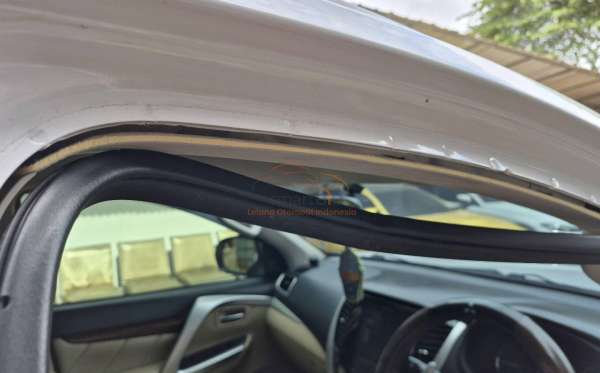 MITSUBISHI PAJERO SPORT DAKAR