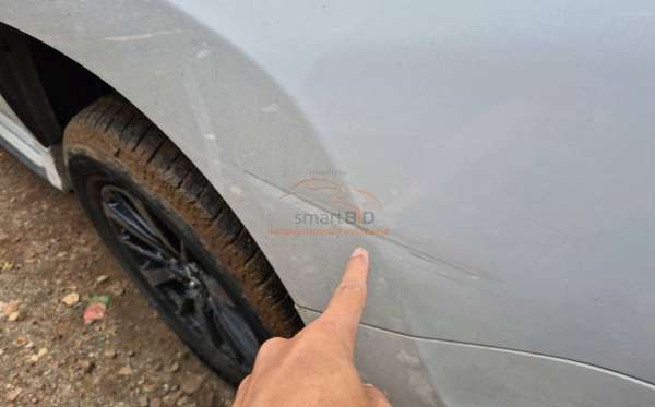 MITSUBISHI PAJERO SPORT DAKAR