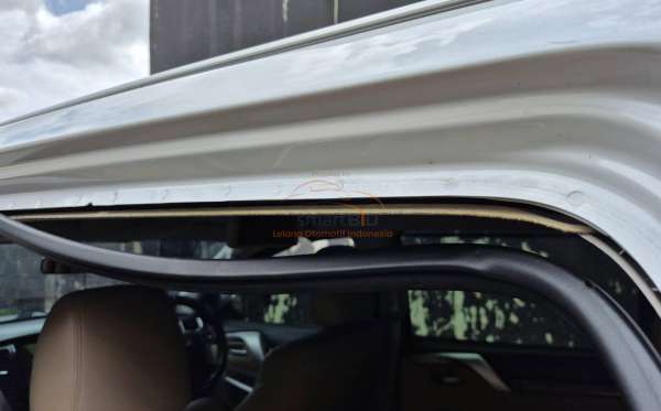 MITSUBISHI PAJERO SPORT DAKAR