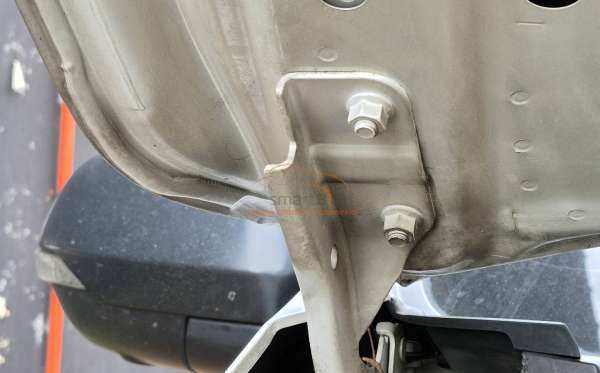 MITSUBISHI PAJERO SPORT DAKAR