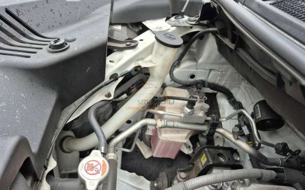 TOYOTA ALPHARD 2.5 G