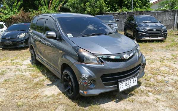TOYOTA AVANZA 1.3 G