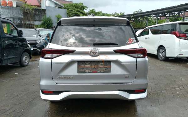 TOYOTA AVANZA E