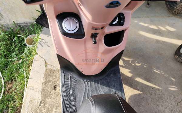 YAMAHA GRAND FILANO 125
