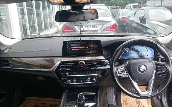 BMW G30 CKD A/T