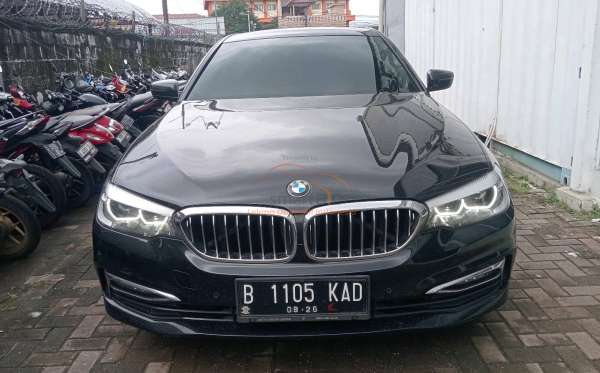 BMW G30 CKD A/T