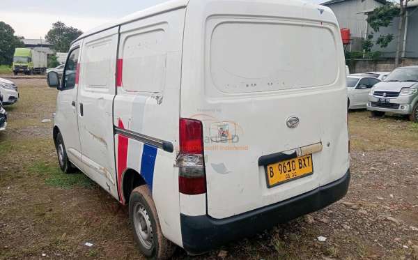 DAIHATSU GRAN MAX BLIND VAN