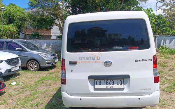 DAIHATSU GRAN MAX 1.3 D