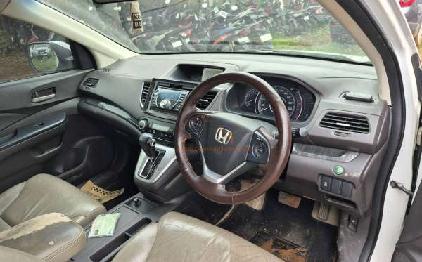 HONDA CR-V RM3 2WD 2.4