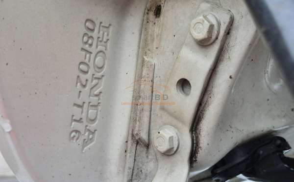 HONDA CR-V RM3 2WD 2.4