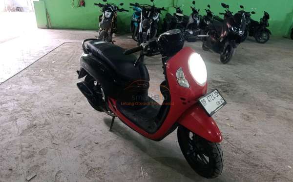 HONDA  SCOOPY