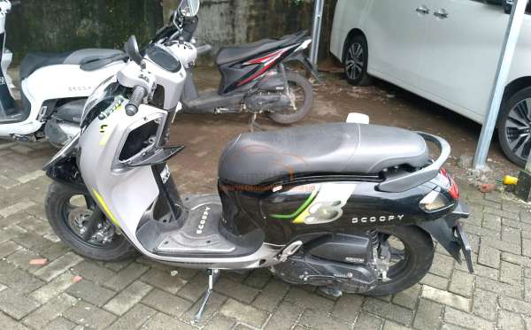 HONDA SCOOPY