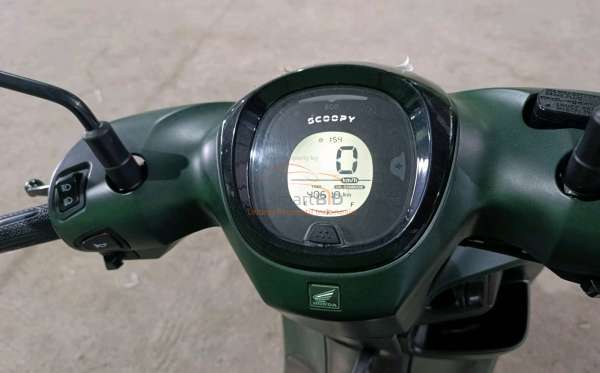 HONDA SCOOPY PRESTIGE