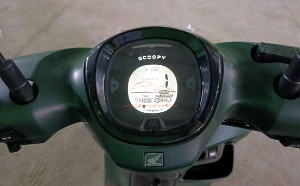 HONDA SCOOPY PRESTIGE