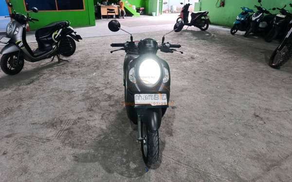 HONDA SCOOPY PRESTIGE