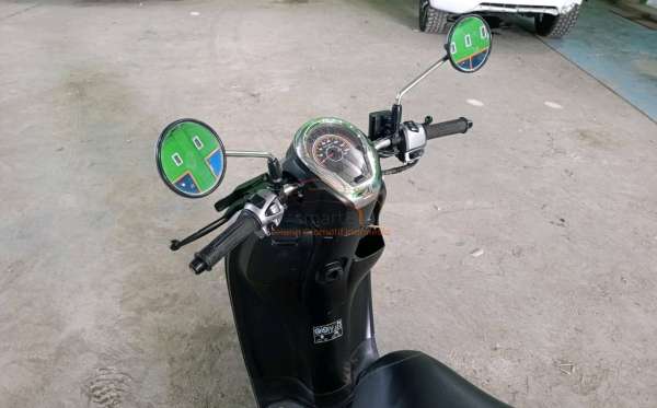 HONDA SCOOPY SPORTY