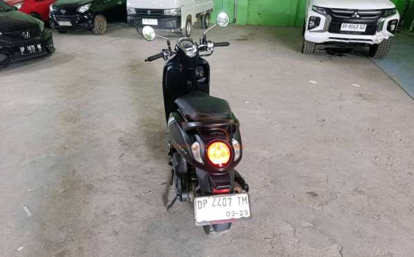 HONDA SCOOPY SPORTY